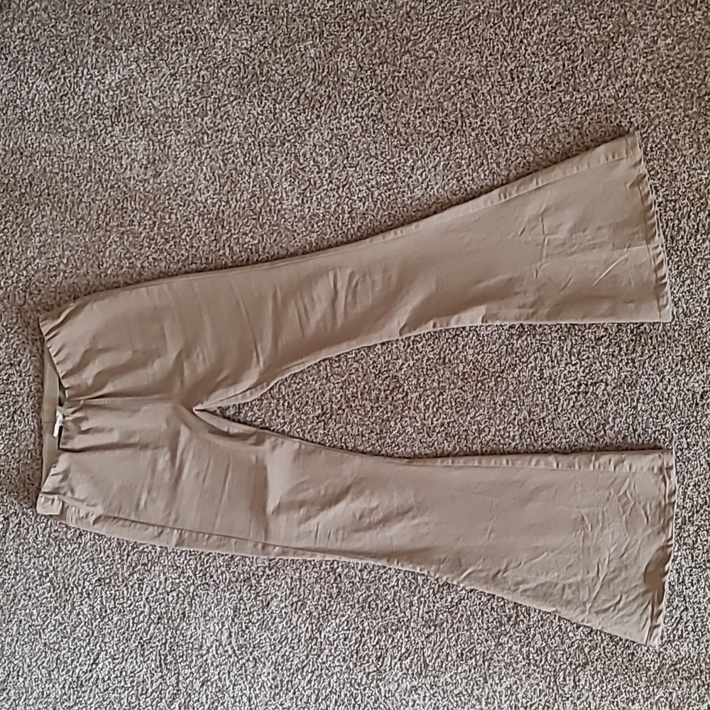 Ladies Khaki pants